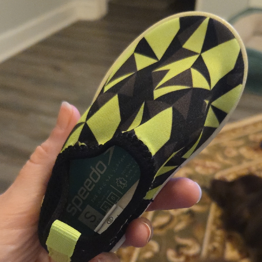 Speedo Kids Water Shoes - Black and Yellow